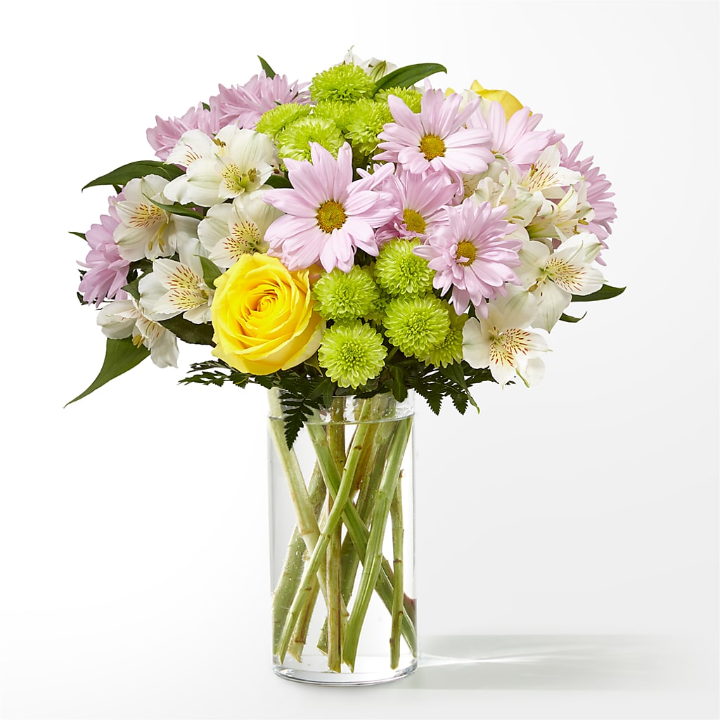 Sweet Spring Delight Bouquet – KAREN'S AND TINA'S FLOWERS, Newmarket ON