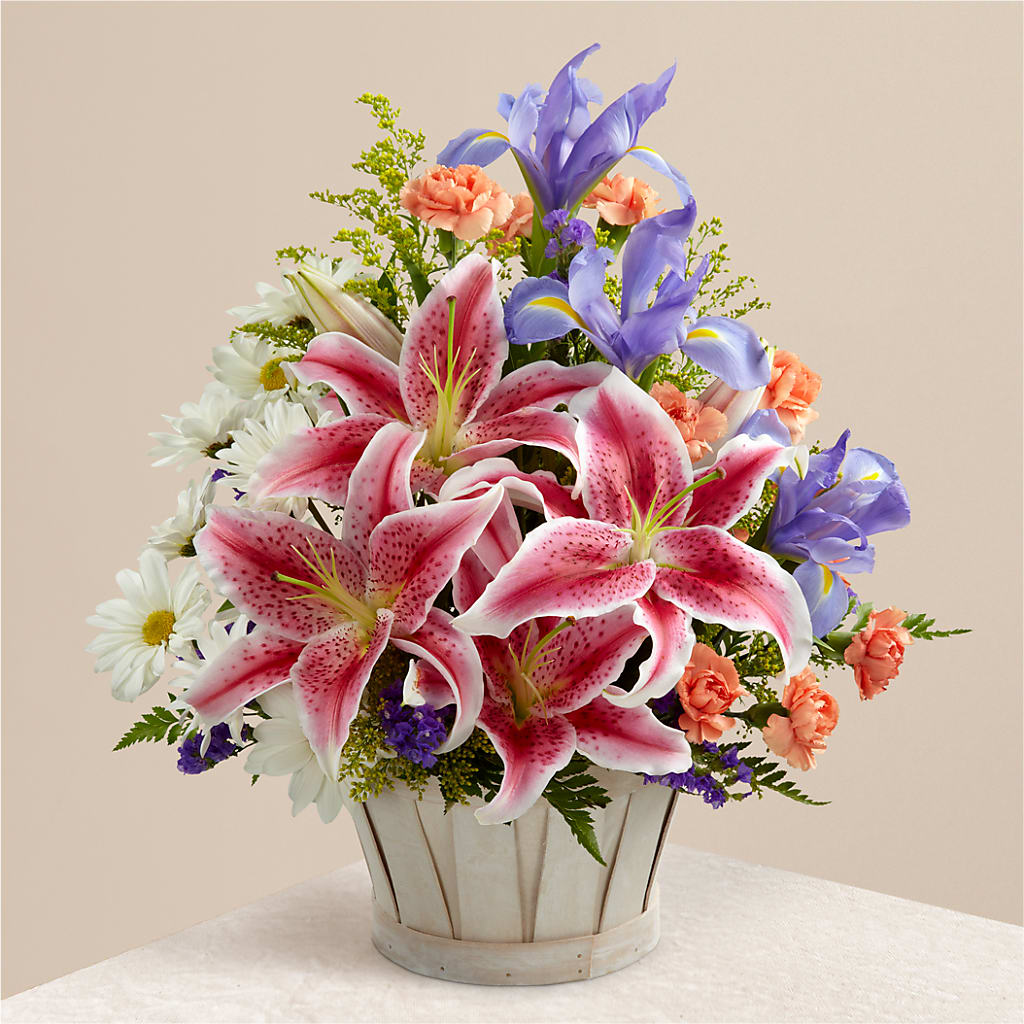 The Wondrous Nature Bouquet – KAREN'S AND TINA'S FLOWERS, Newmarket ON