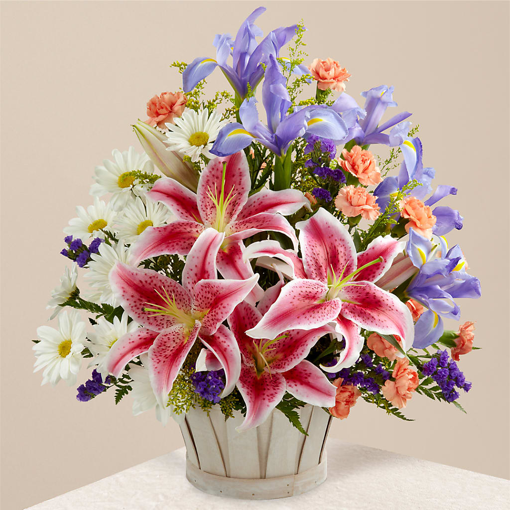 The Wondrous Nature Bouquet – KAREN'S AND TINA'S FLOWERS, Newmarket ON