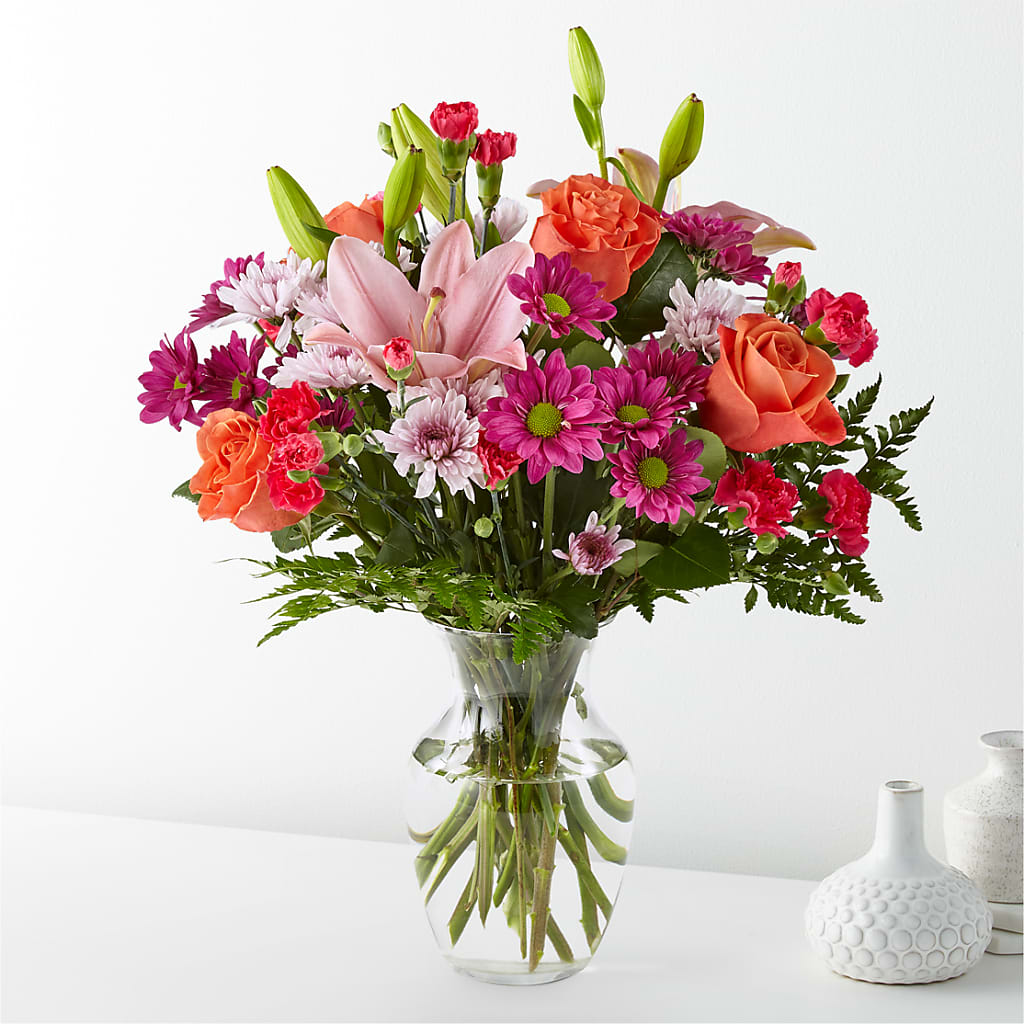 Light of My Life Bouquet – KAREN'S AND TINA'S FLOWERS, Newmarket ON