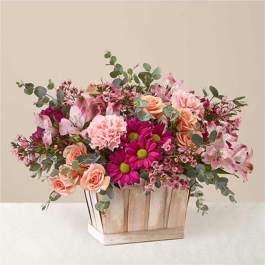 Garden Glam Bouquet – KAREN'S AND TINA'S FLOWERS, Newmarket ON