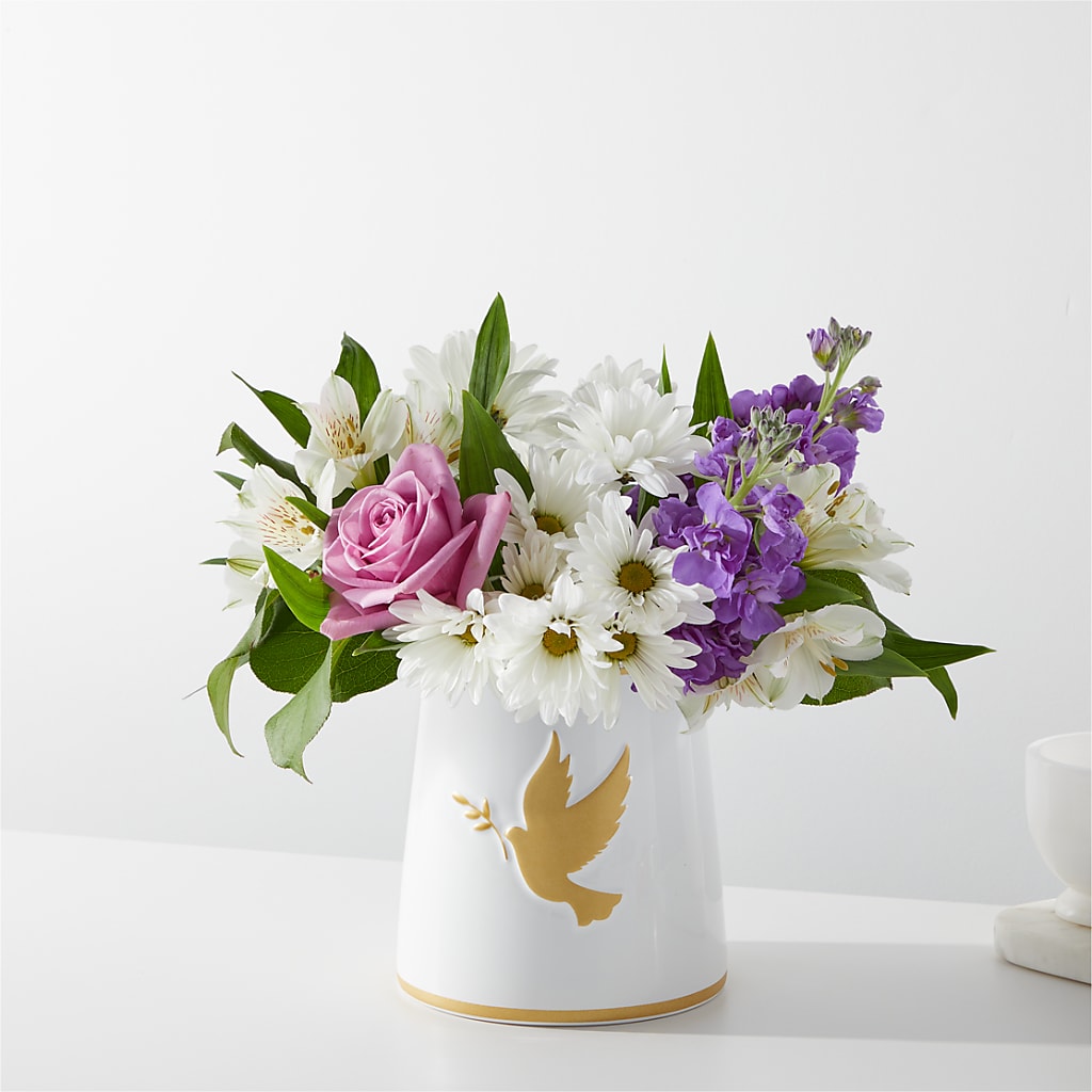 Garden of Peace Bouquet – KAREN'S AND TINA'S FLOWERS, Newmarket ON