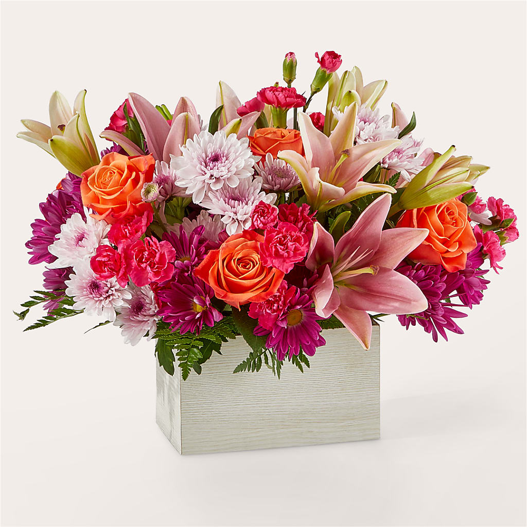 Light of My Life Box Bouquet – KAREN'S AND TINA'S FLOWERS, Newmarket ON