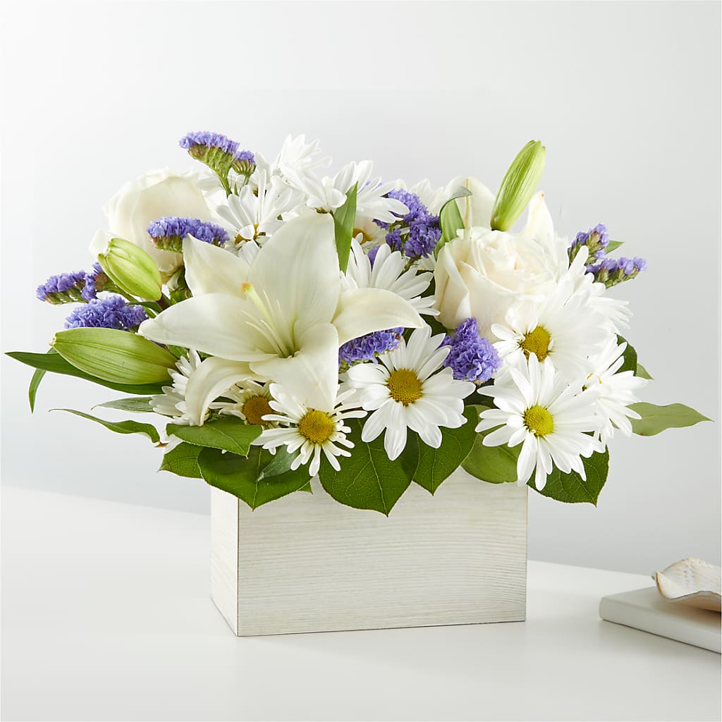 Beyond Blue Box Bouquet – KAREN'S AND TINA'S FLOWERS, Newmarket ON