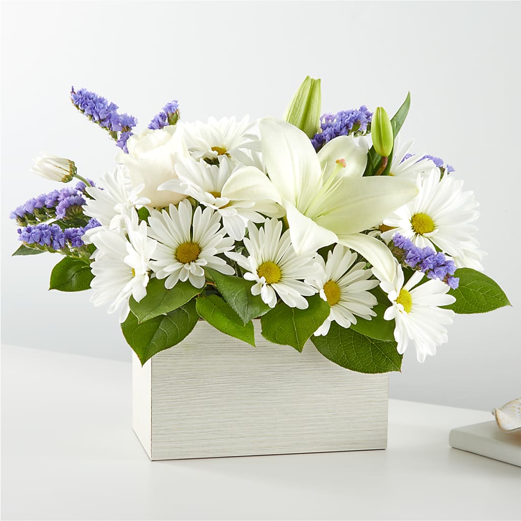 Beyond Blue Box Bouquet – KAREN'S AND TINA'S FLOWERS, Newmarket ON