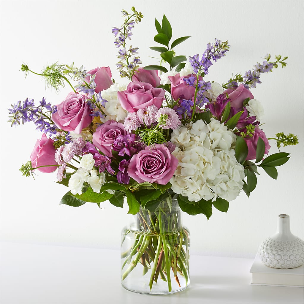 Violet Caress Bouquet – KAREN'S AND TINA'S FLOWERS, Newmarket ON