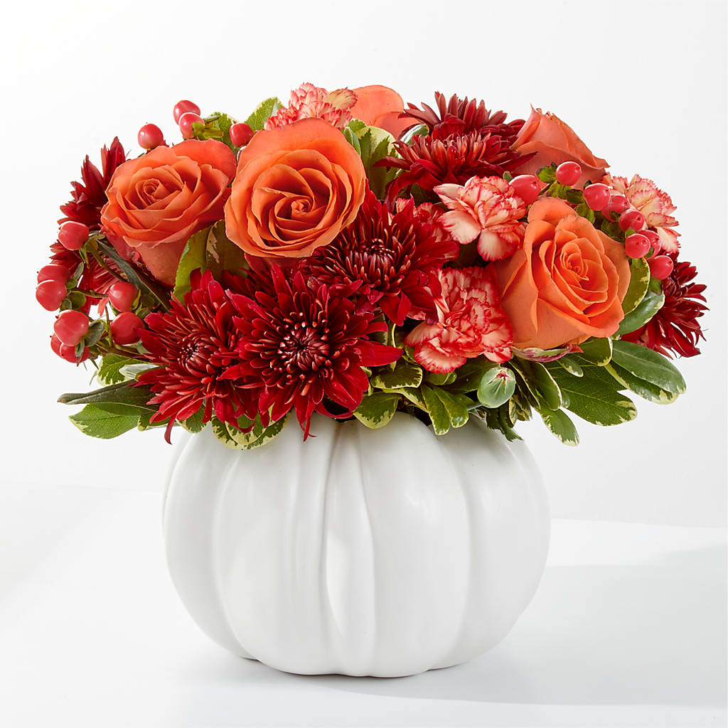 Autumn Air Pumpkin Bouquet – KAREN'S AND TINA'S FLOWERS, Newmarket ON