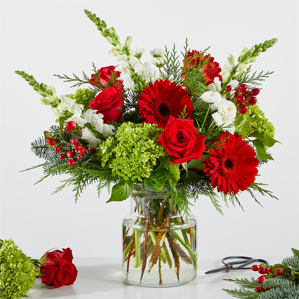 Merry Moment Bouquet – A Florist Original – KAREN'S AND TINA'S FLOWERS, Newmarket ON