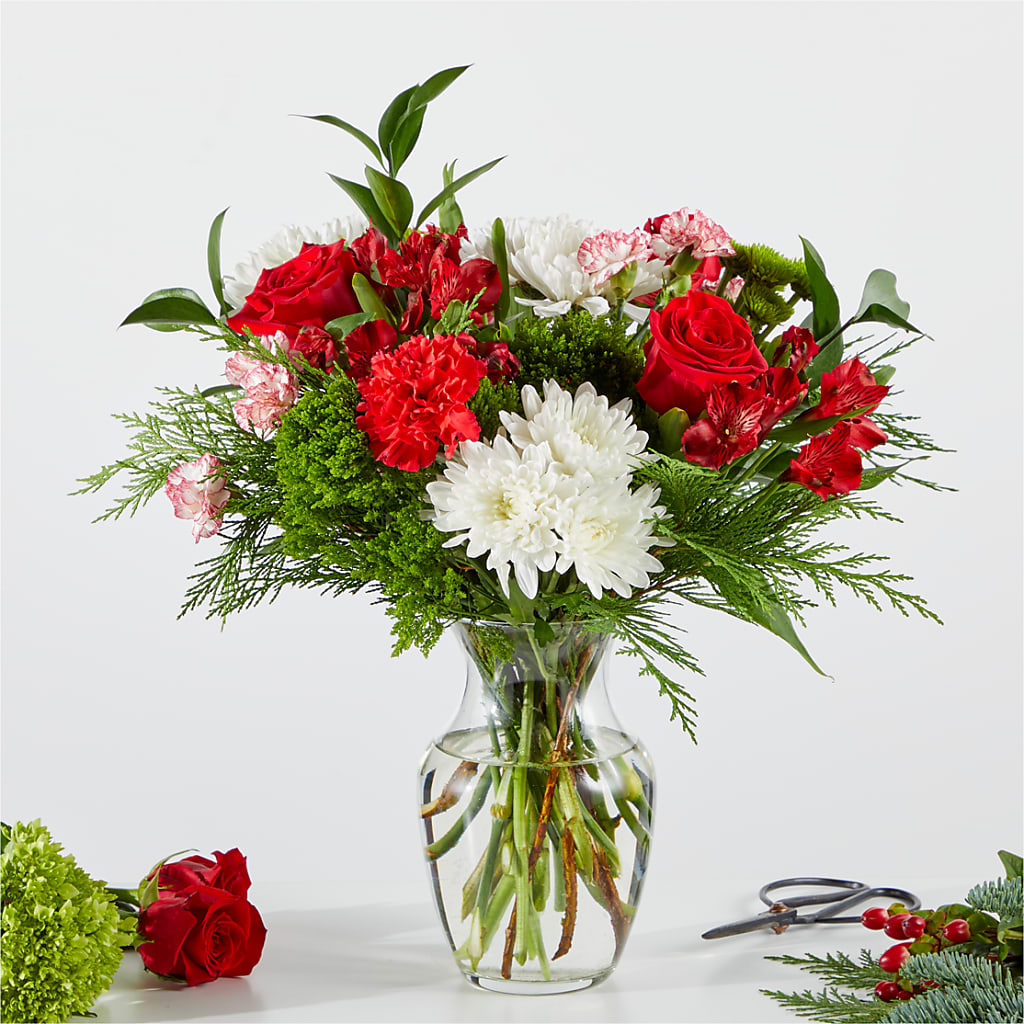 Merry Moment Bouquet – A Florist Original – KAREN'S AND TINA'S FLOWERS, Newmarket ON