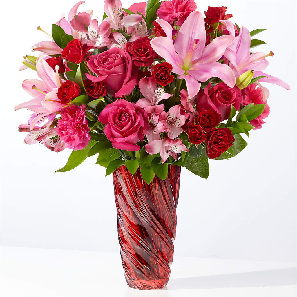 In Love Bouquet with Luxe Swirl Vase – KAREN'S AND TINA'S FLOWERS, Newmarket ON