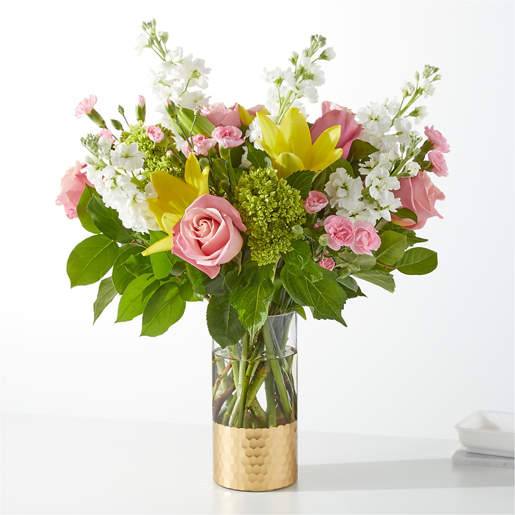 Garden Delight Bouquet – KAREN'S AND TINA'S FLOWERS, Newmarket ON