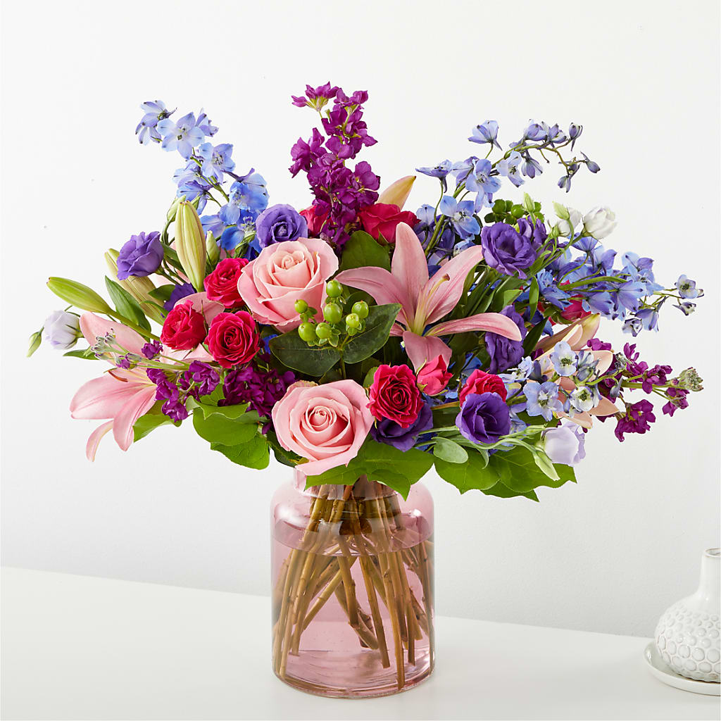 Breezy Meadows Bouquet – KAREN'S AND TINA'S FLOWERS, Newmarket ON