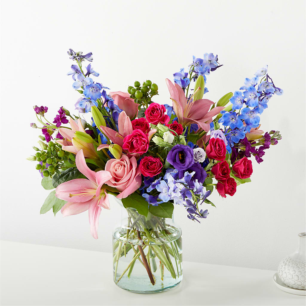 Breezy Meadows Bouquet – KAREN'S AND TINA'S FLOWERS, Newmarket ON