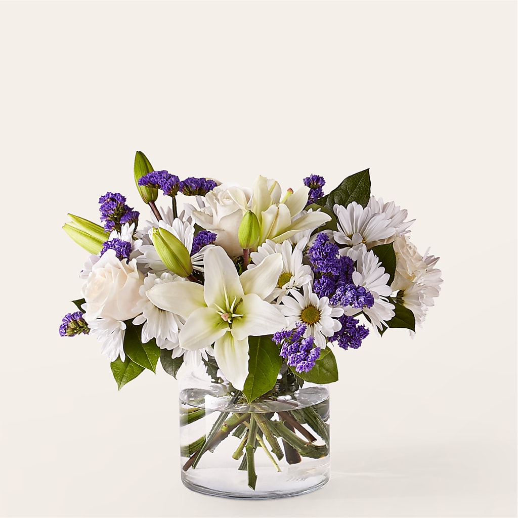 Beyond Blue Bouquet – KAREN'S AND TINA'S FLOWERS, Newmarket ON
