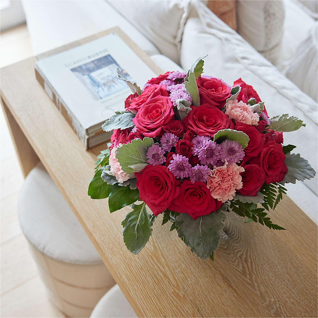 Sweet As Can Be Bouquet – KAREN'S AND TINA'S FLOWERS, Newmarket ON