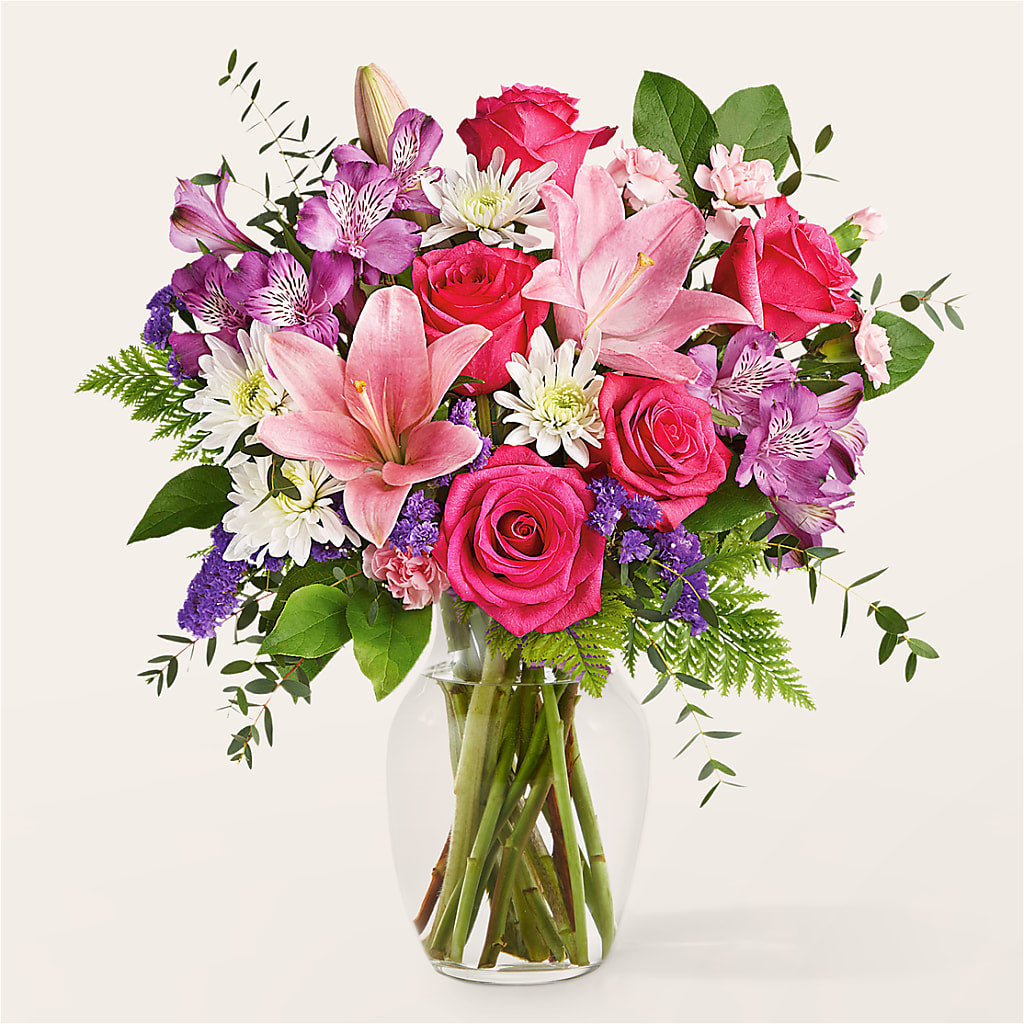 Lace & Pearls Bouquet – KAREN'S AND TINA'S FLOWERS, Newmarket ON