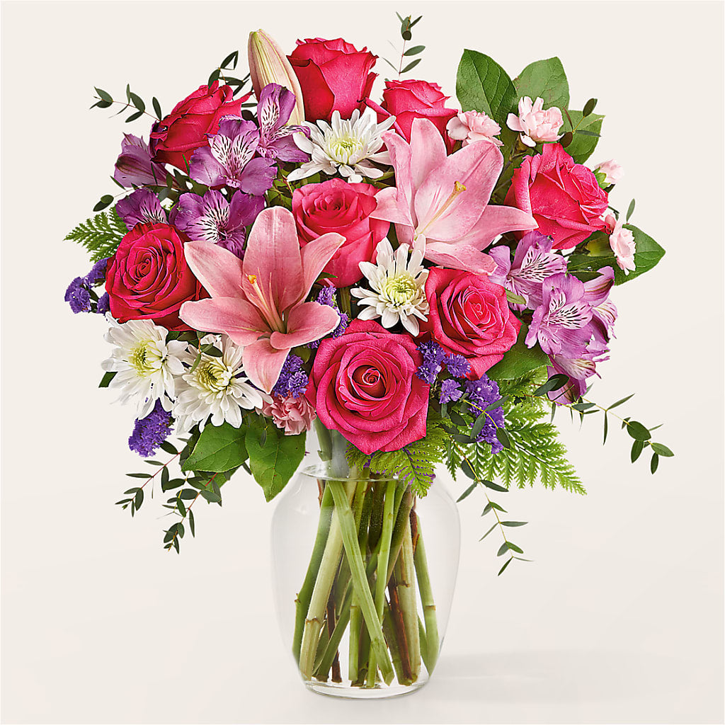 Lace & Pearls Bouquet – KAREN'S AND TINA'S FLOWERS, Newmarket ON