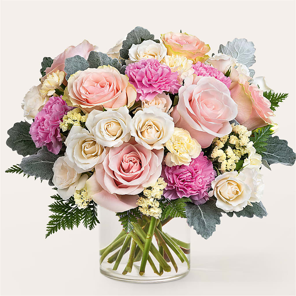 Blissful Moments Bouquet – KAREN'S AND TINA'S FLOWERS, Newmarket ON