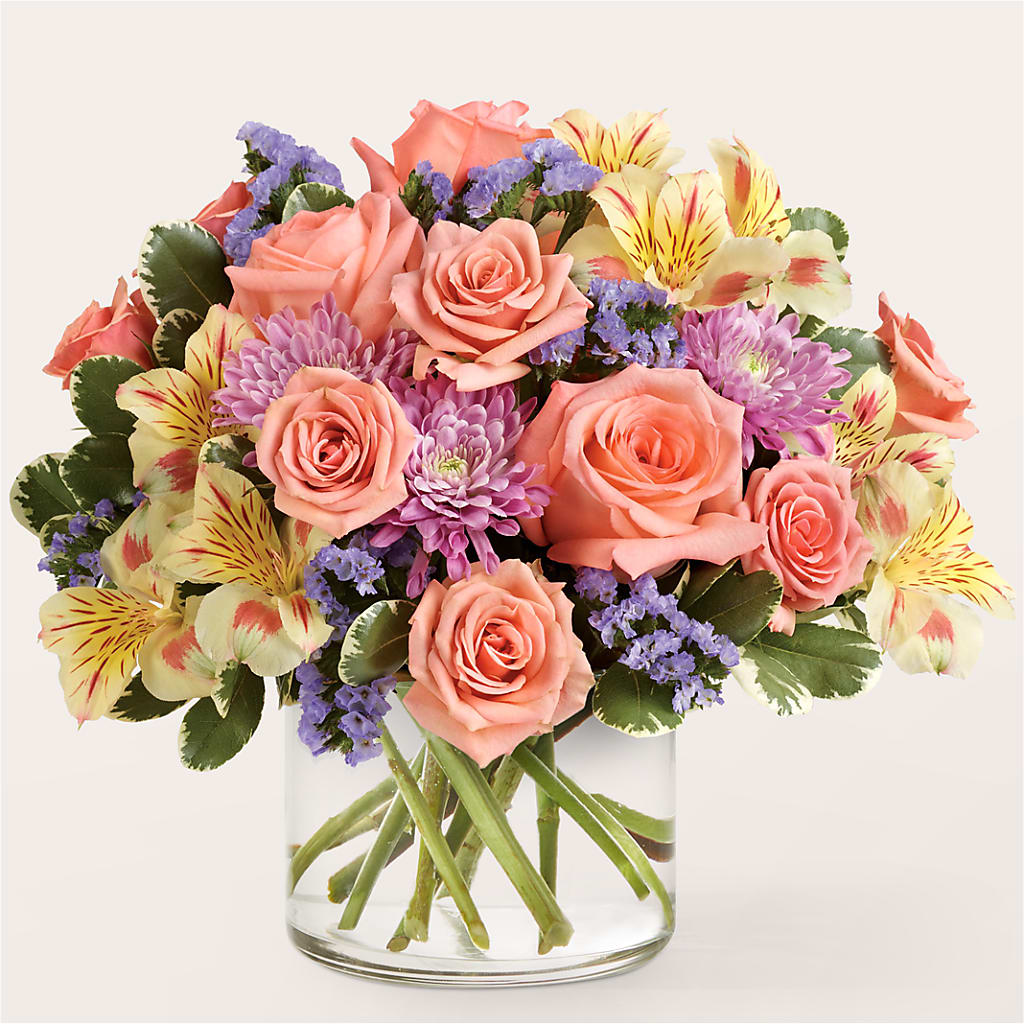 Candy Coated Bouquet – KAREN'S AND TINA'S FLOWERS, Newmarket ON
