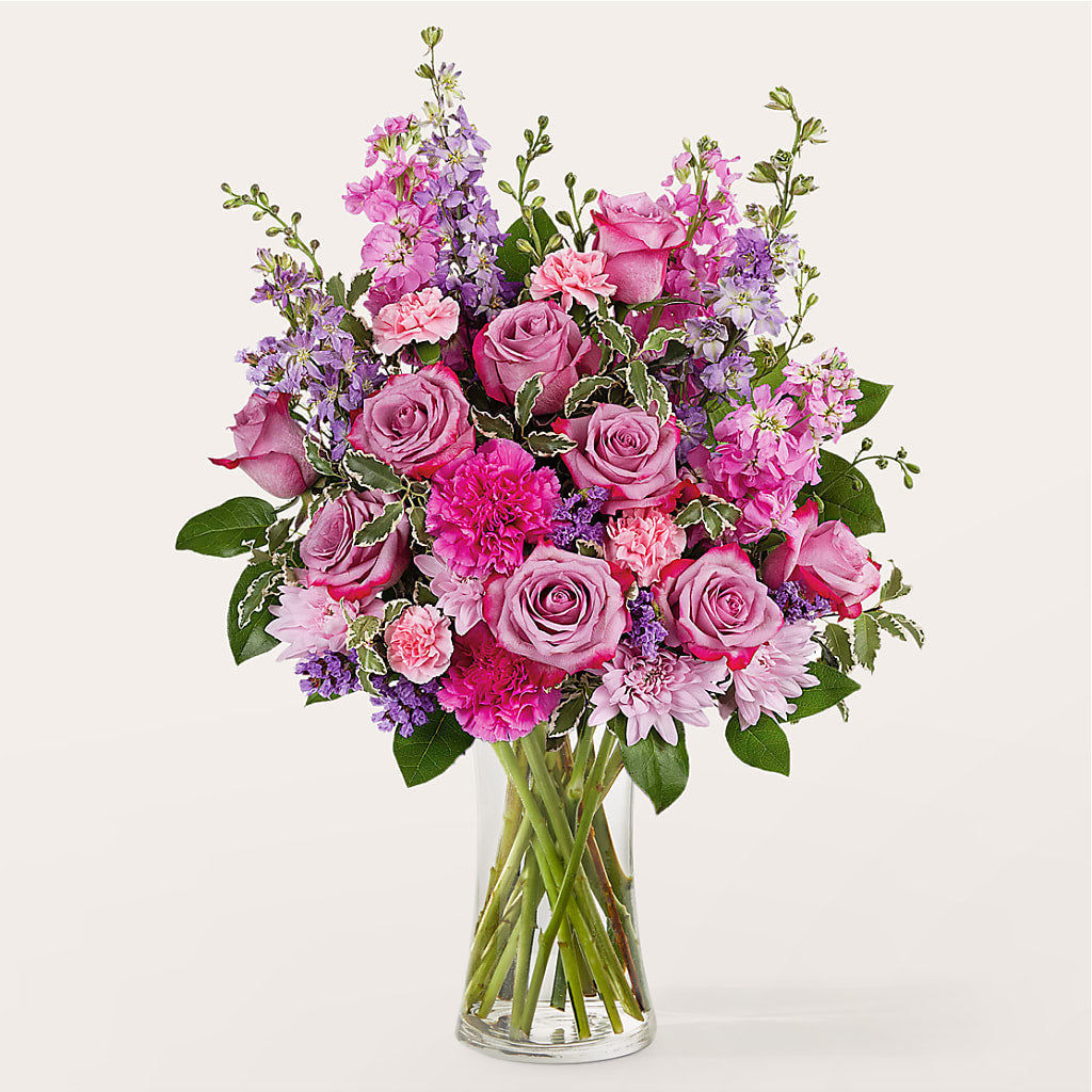 Sincerely Yours Bouquet – KAREN'S AND TINA'S FLOWERS, Newmarket ON