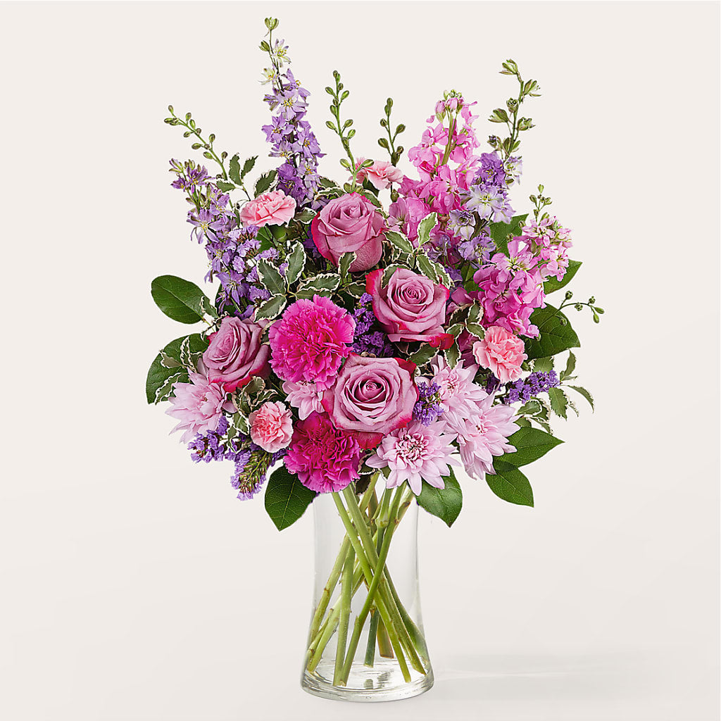 Sincerely Yours Bouquet – KAREN'S AND TINA'S FLOWERS, Newmarket ON