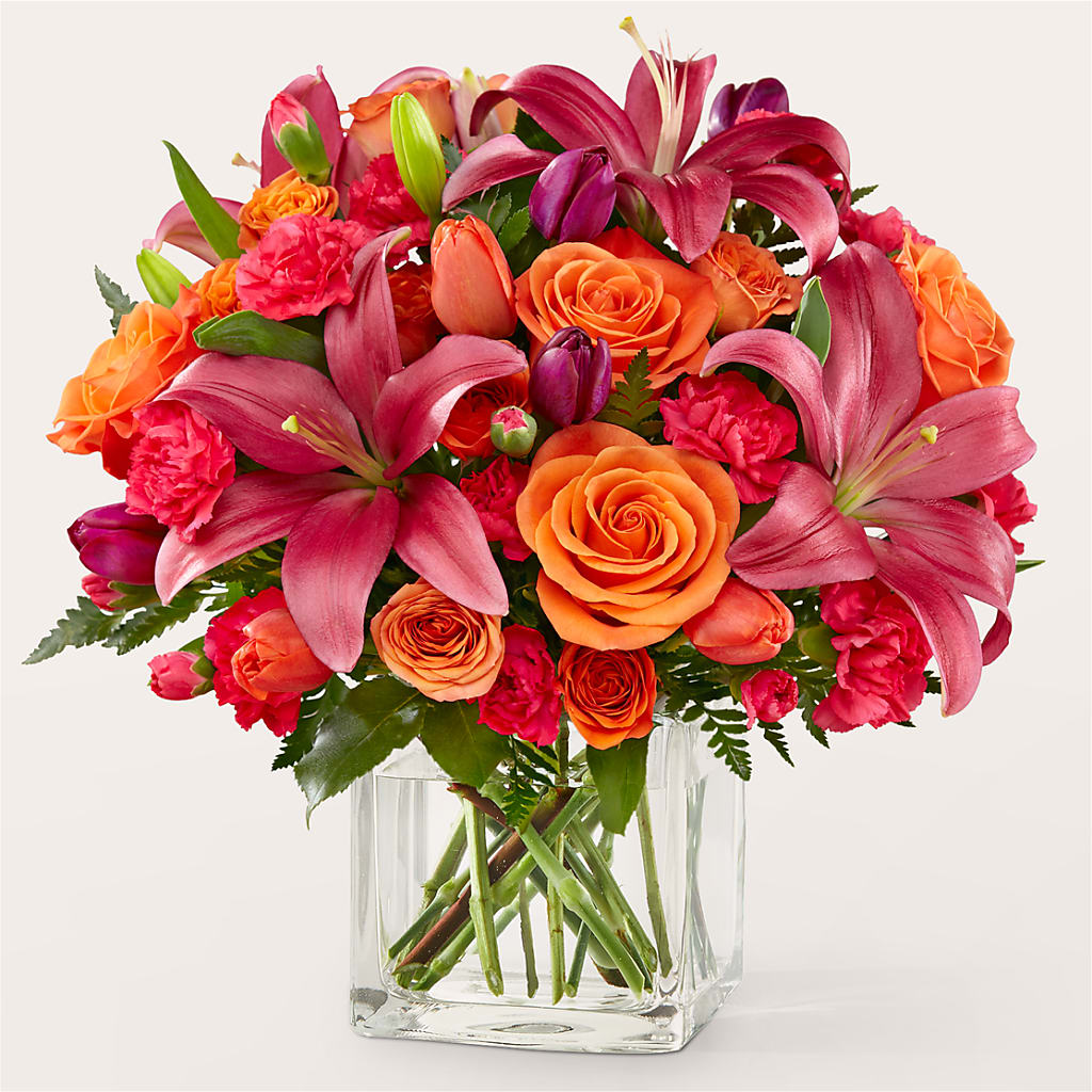 Lucky Lily Bouquet – KAREN'S AND TINA'S FLOWERS, Newmarket ON