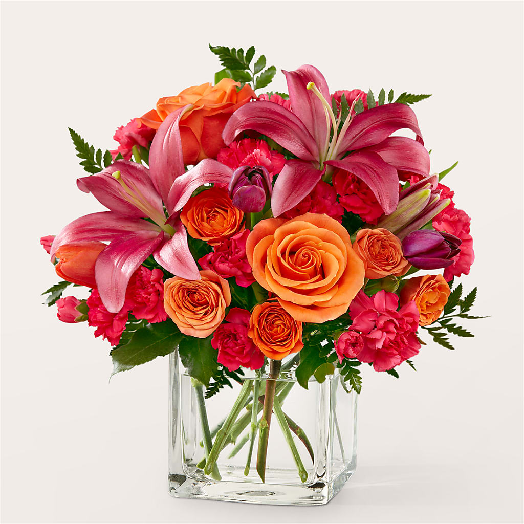 Lucky Lily Bouquet – KAREN'S AND TINA'S FLOWERS, Newmarket ON
