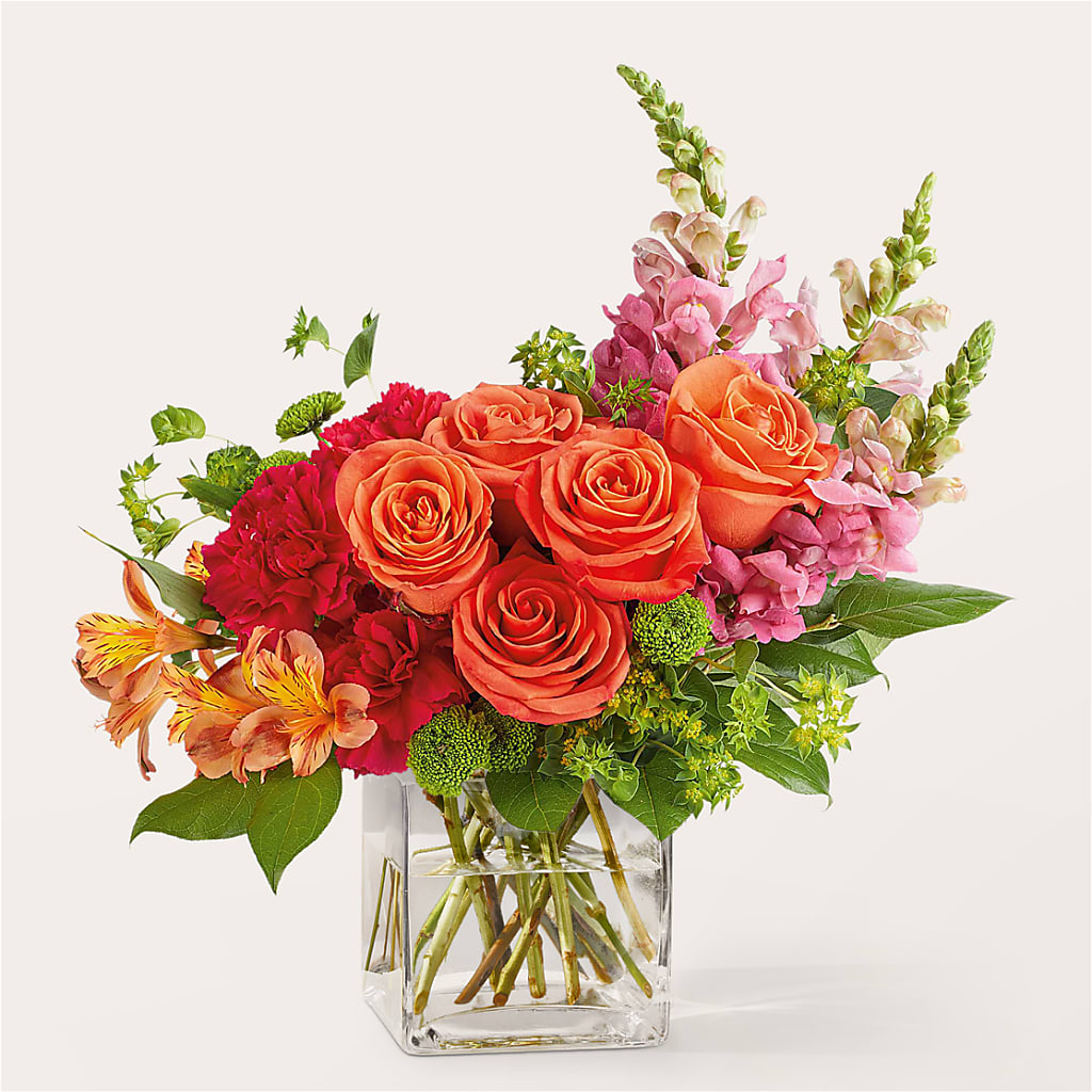Cosmopolitan Bouquet – KAREN'S AND TINA'S FLOWERS, Newmarket ON