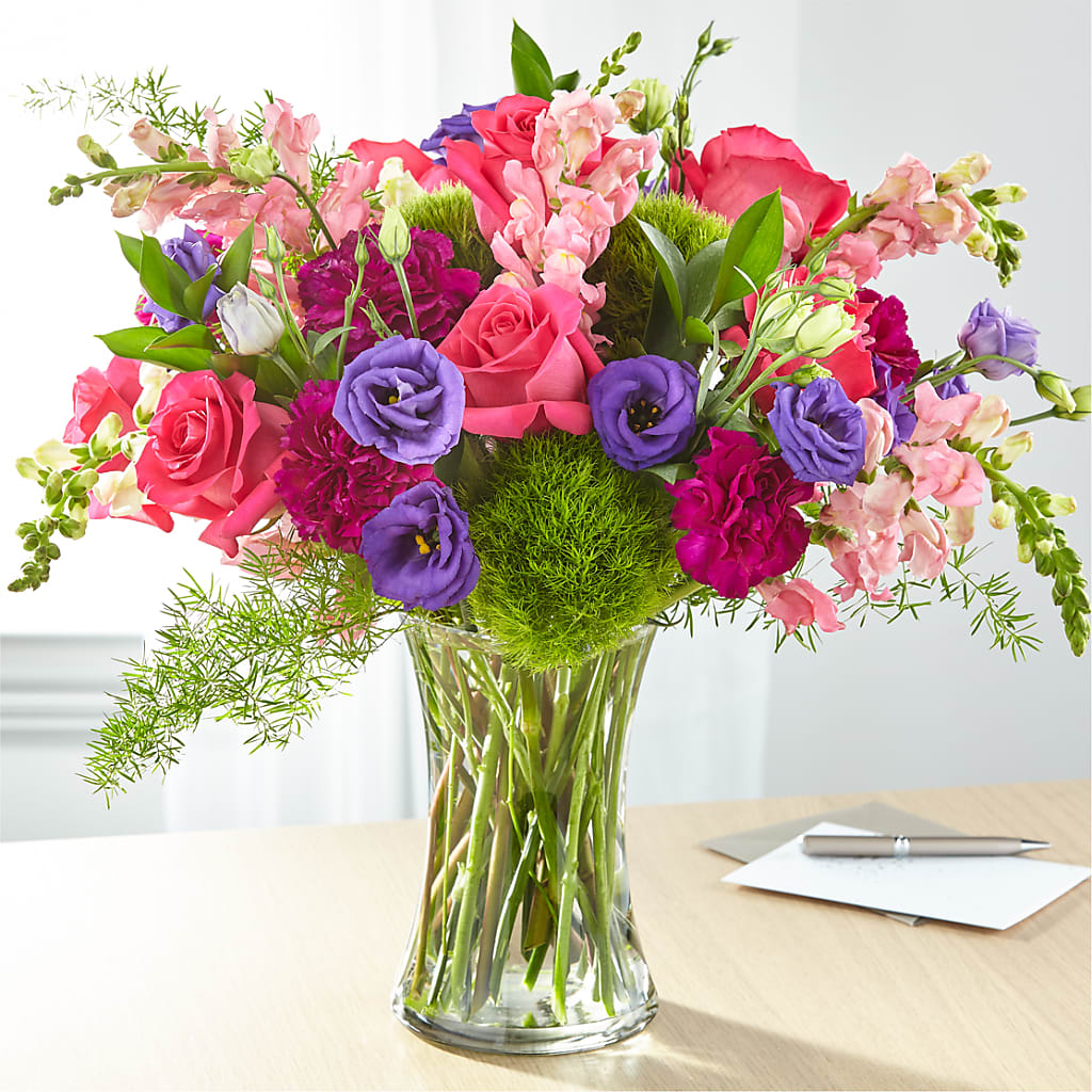 Charm & Comfort Bouquet – KAREN'S AND TINA'S FLOWERS, Newmarket ON
