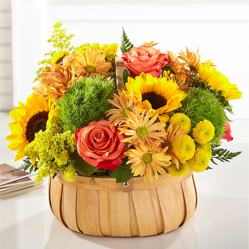 Harvest Sunflower Basket – KAREN'S AND TINA'S FLOWERS, Newmarket ON
