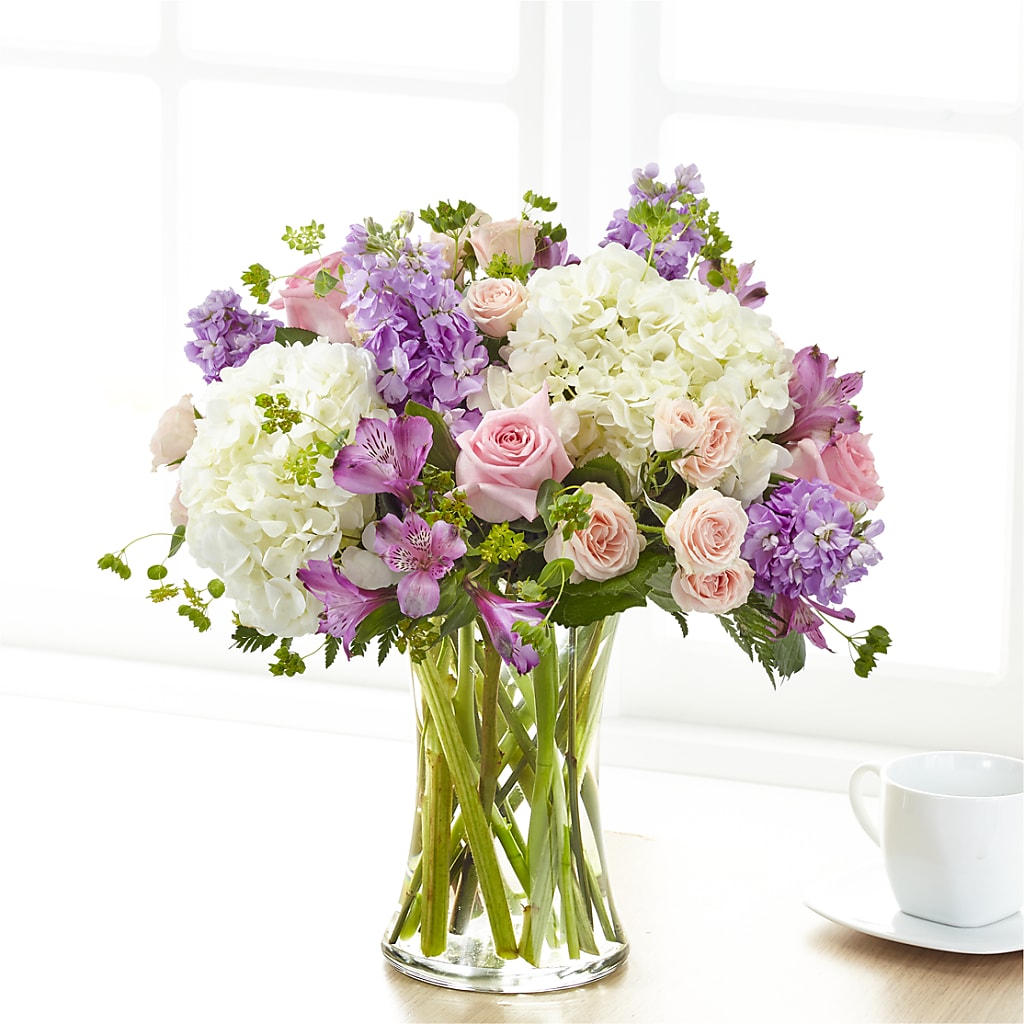 Shared Sentiment Bouquet – KAREN'S AND TINA'S FLOWERS, Newmarket ON