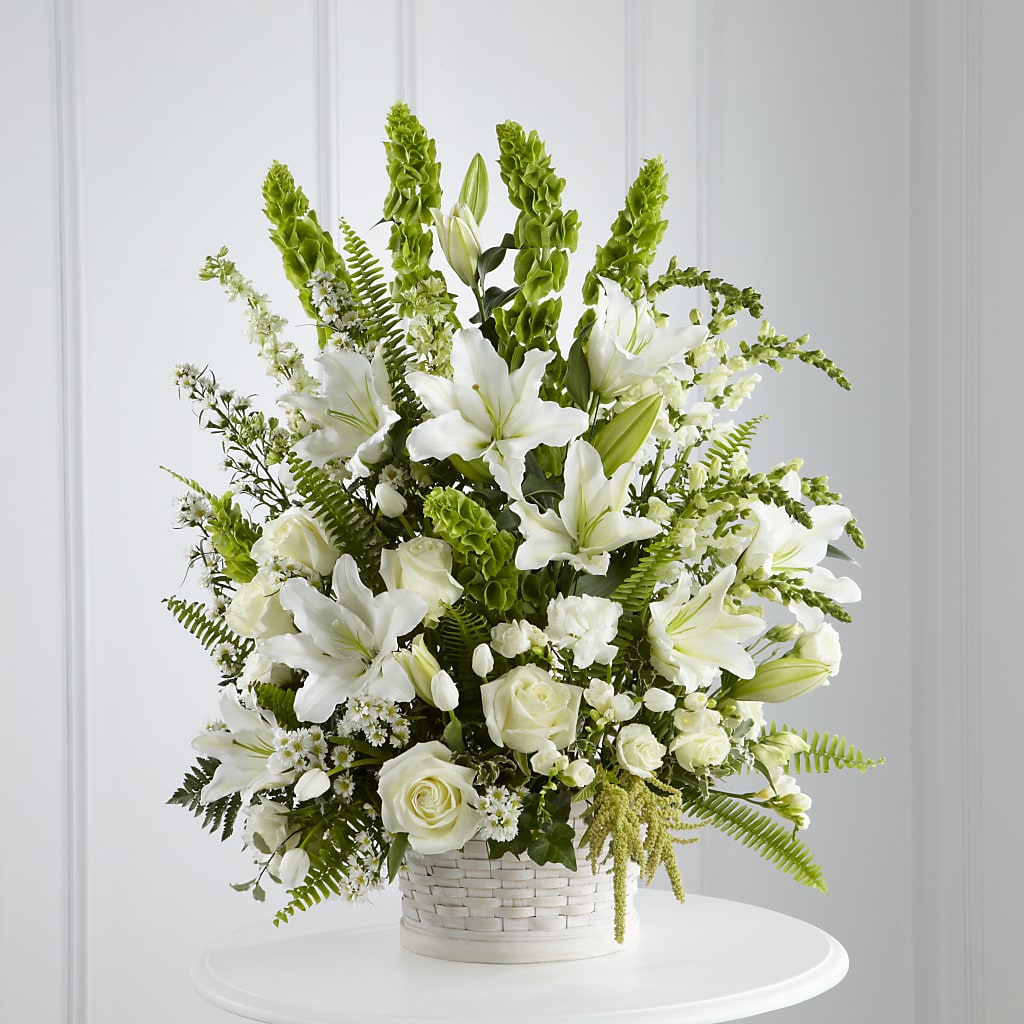 In Our Thoughts Arrangement – KAREN'S AND TINA'S FLOWERS, Newmarket ON