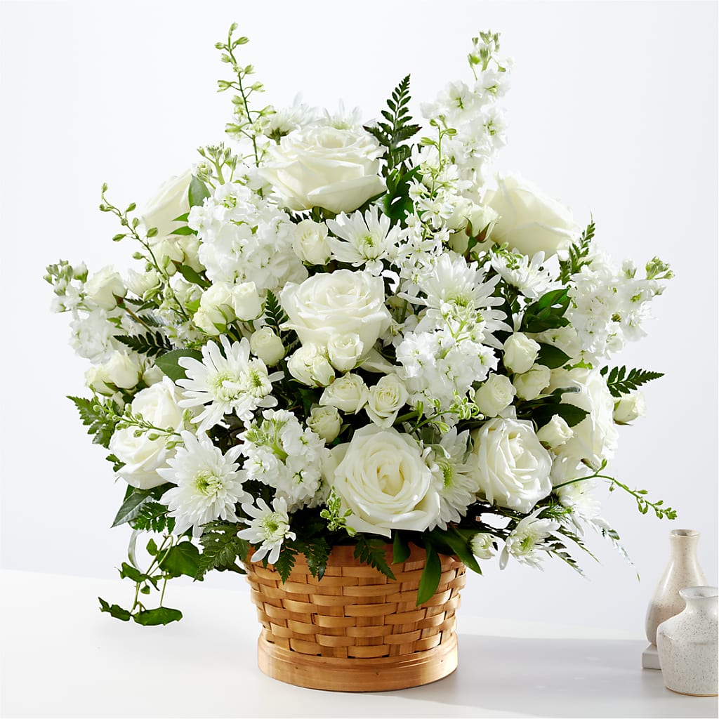 Heartfelt Condolences Arrangement – KAREN'S AND TINA'S FLOWERS, Newmarket ON