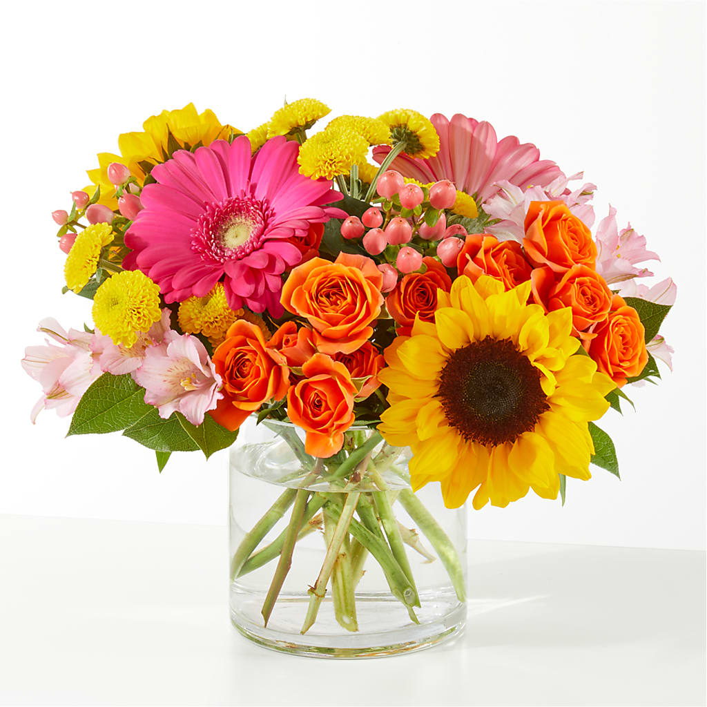 Beach Day Bouquet – KAREN'S AND TINA'S FLOWERS, Newmarket ON