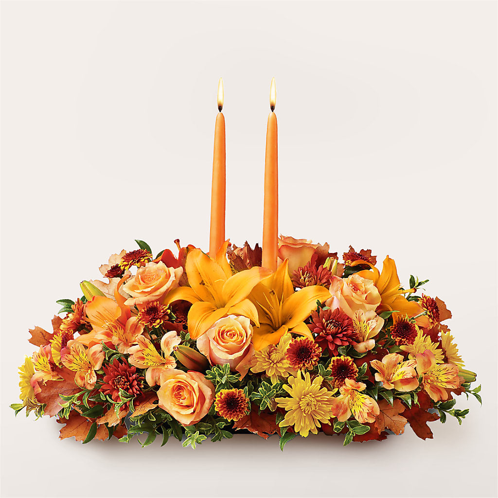 Traditions Centerpiece – KAREN'S AND TINA'S FLOWERS, Newmarket ON