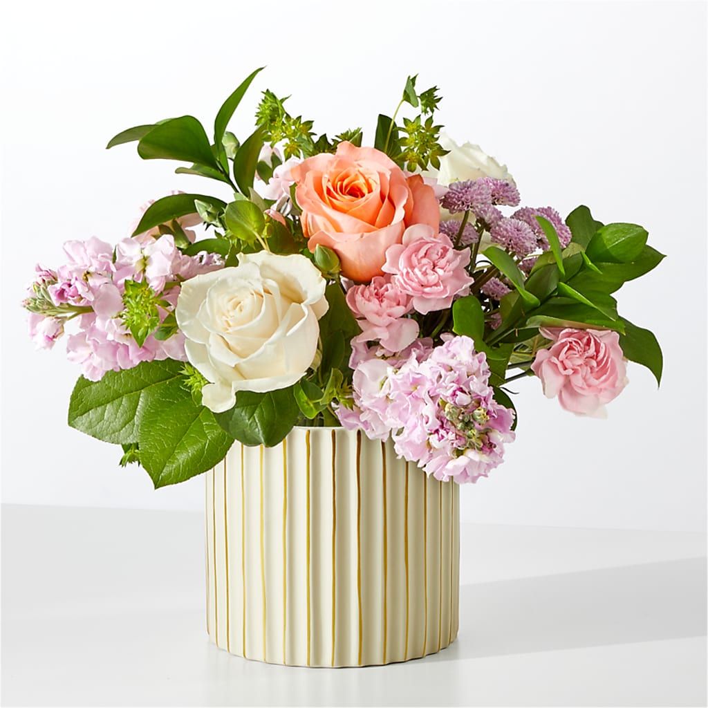 French Market Bouquet with Ivory Vase – KAREN'S AND TINA'S FLOWERS, Newmarket ON