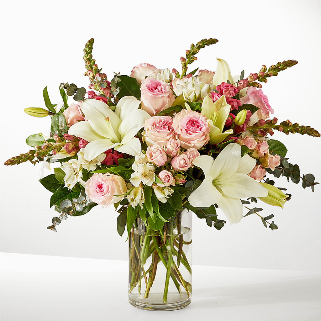 Ballet Slippers Bouquet – KAREN'S AND TINA'S FLOWERS, Newmarket ON