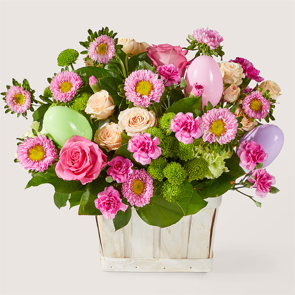 Get Eggcited Basket – KAREN'S AND TINA'S FLOWERS, Newmarket ON