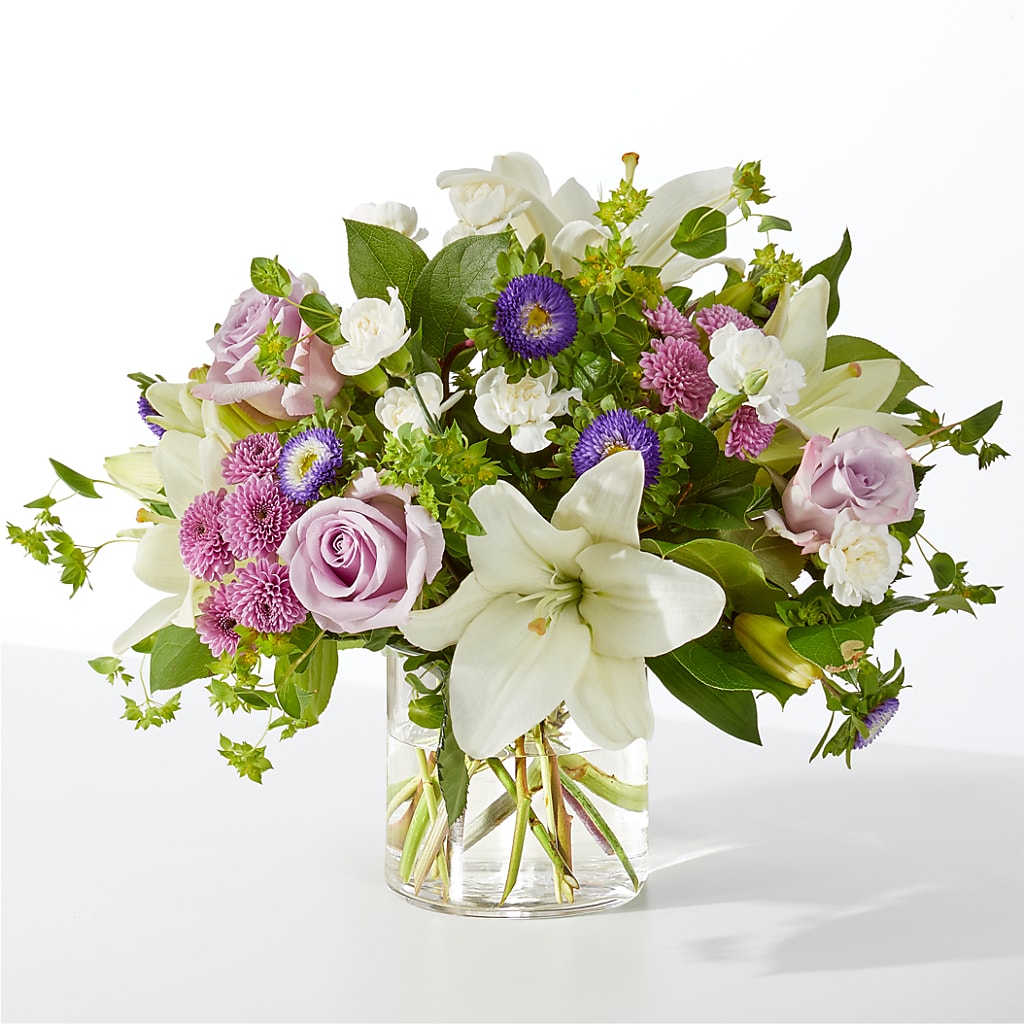 April Showers Bouquet – KAREN'S AND TINA'S FLOWERS, Newmarket ON