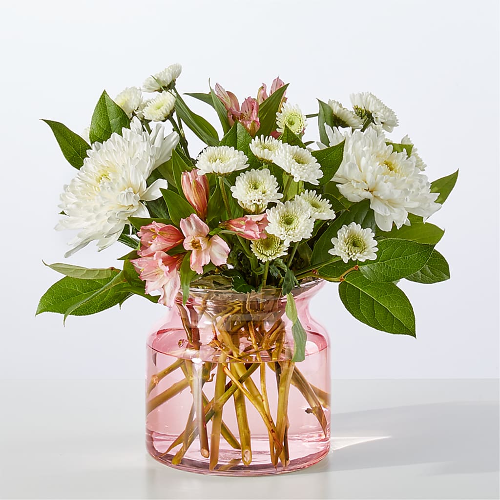 Infatuated Bouquet – KAREN'S AND TINA'S FLOWERS, Newmarket ON