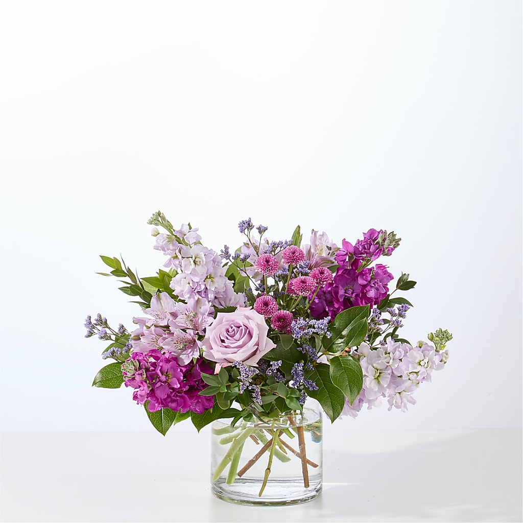 Empress Bouquet – KAREN'S AND TINA'S FLOWERS, Newmarket ON