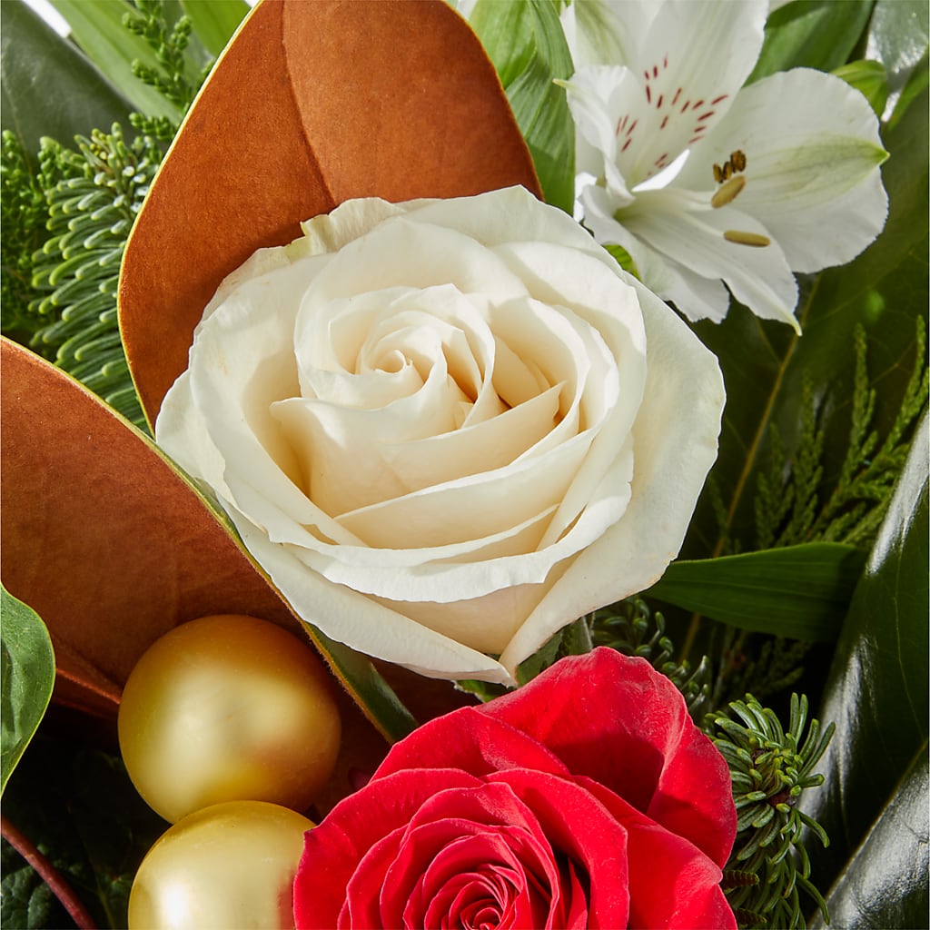 Joy & Jolly Bouquet – KAREN'S AND TINA'S FLOWERS, Newmarket ON