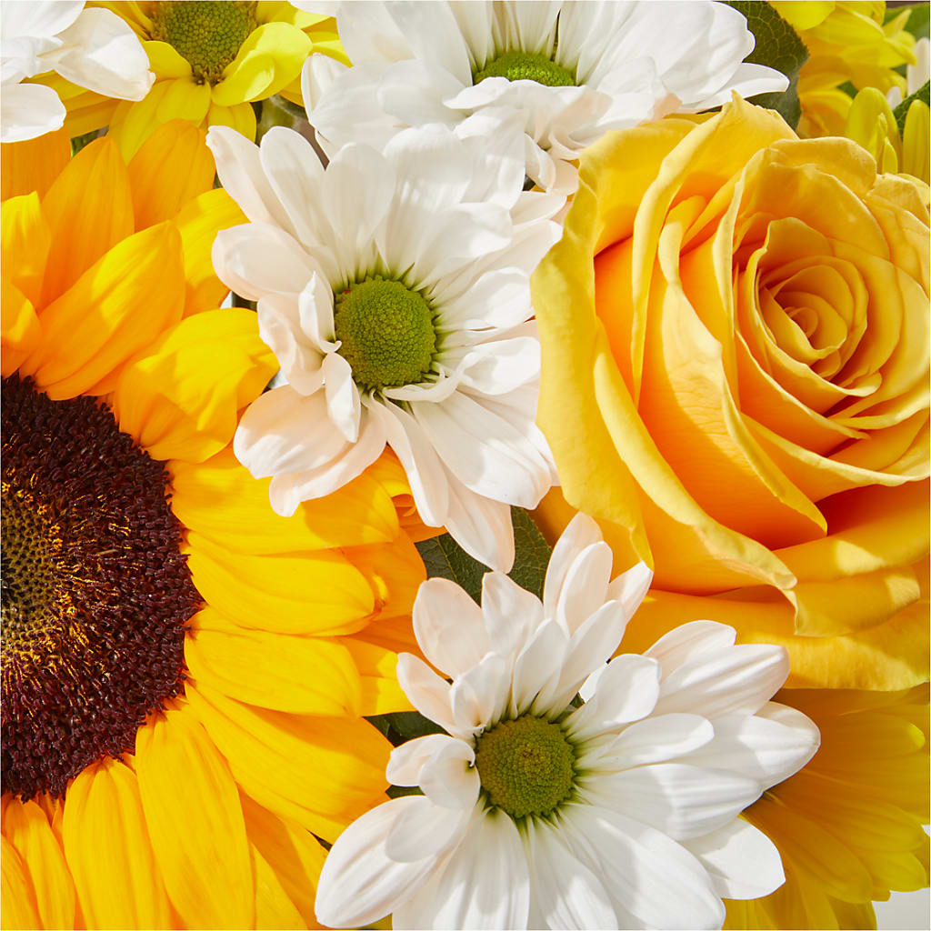 Be Happy Bouquet – KAREN'S AND TINA'S FLOWERS, Newmarket ON