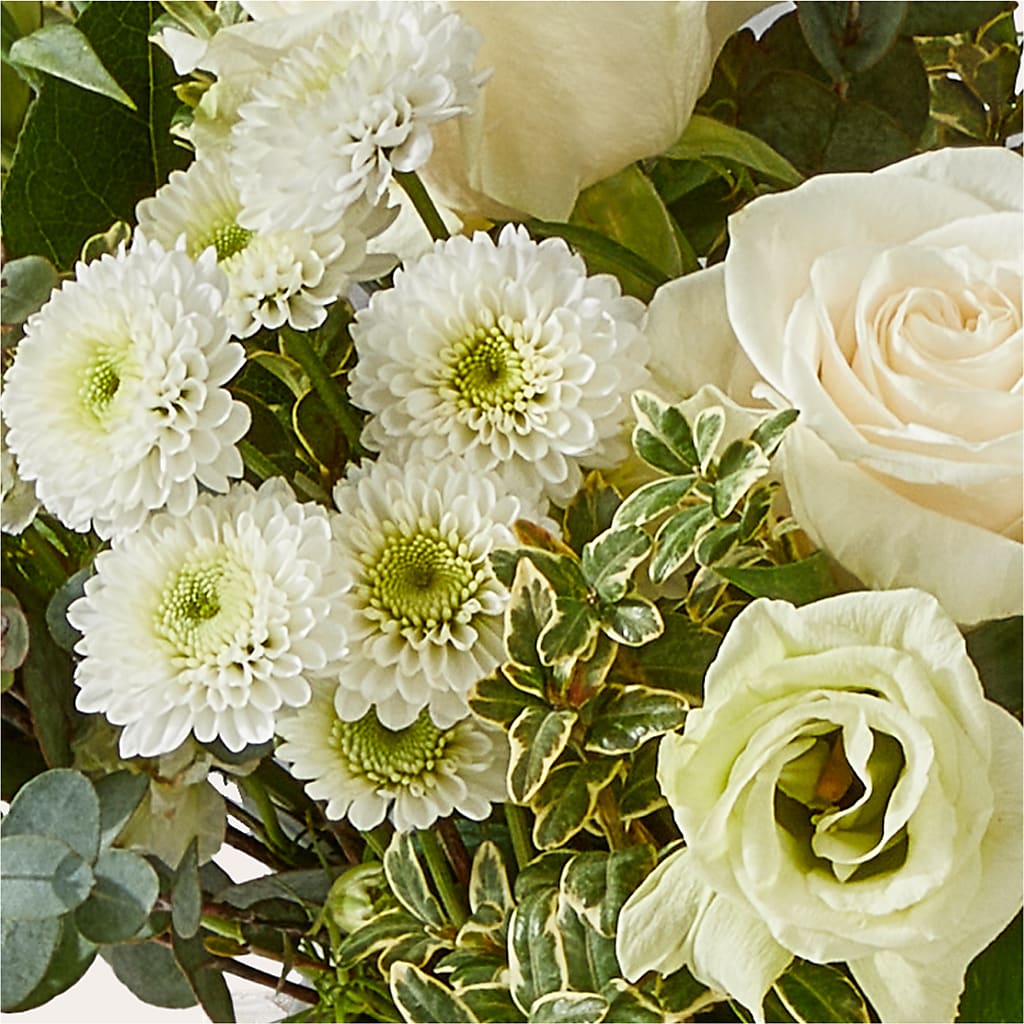 Cashmere Bouquet – KAREN'S AND TINA'S FLOWERS, Newmarket ON