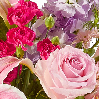 Mauvelous Bouquet – KAREN'S AND TINA'S FLOWERS, Newmarket ON