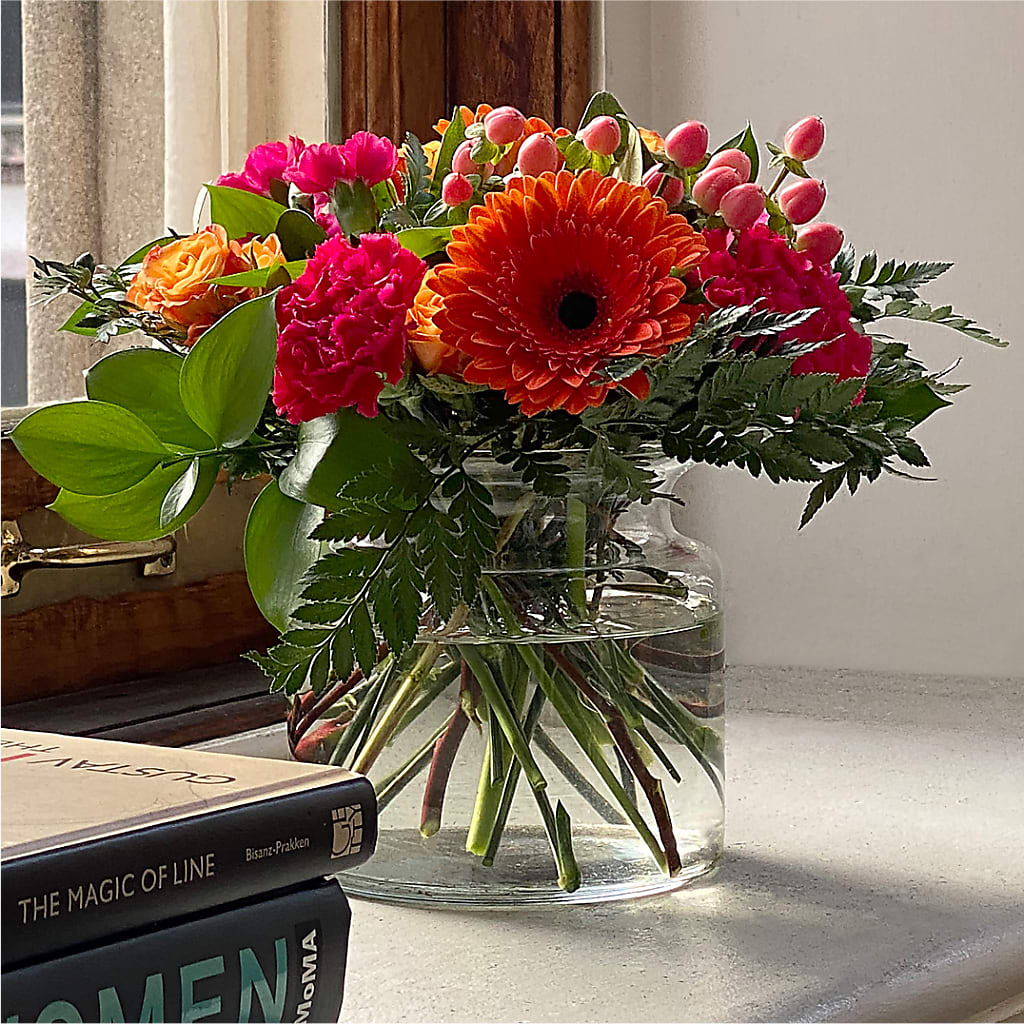 Fiesta Bouquet – KAREN'S AND TINA'S FLOWERS, Newmarket ON