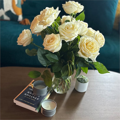 Long Stem Yellow Rose Bouquet – KAREN'S AND TINA'S FLOWERS, Newmarket ON