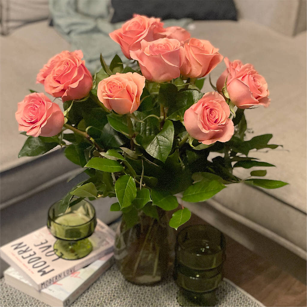 Long Stem Pink Rose Bouquet – KAREN'S AND TINA'S FLOWERS, Newmarket ON