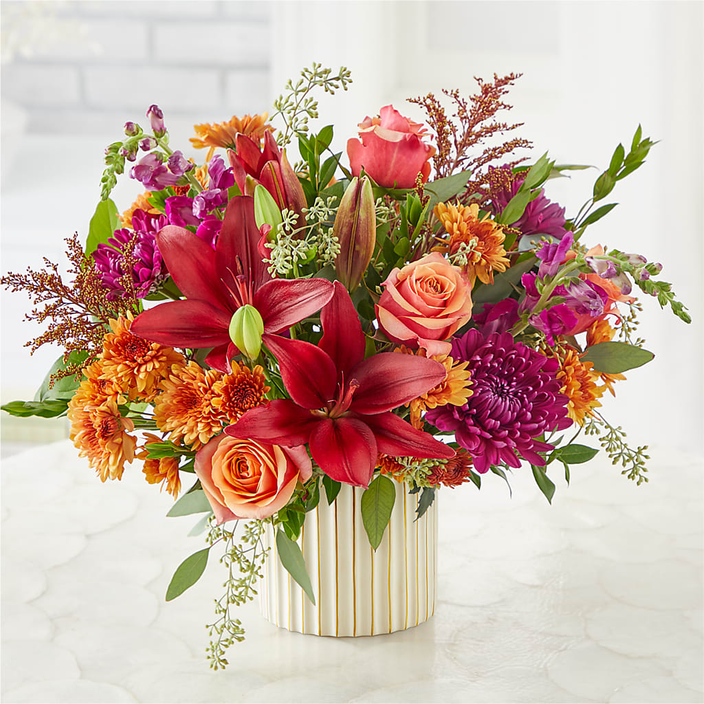 Burgundy Landscape Bouquet – KAREN'S AND TINA'S FLOWERS, Newmarket ON
