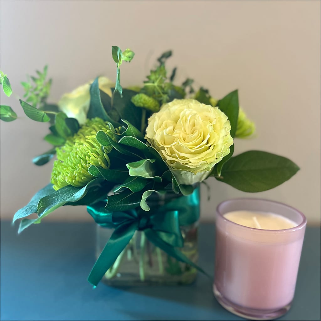 Emerald Forest Bouquet – KAREN'S AND TINA'S FLOWERS, Newmarket ON